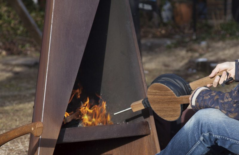 シュッポ | ファイヤーサイド - 薪ストーブと焚き火で楽しむ火のある暮らし
